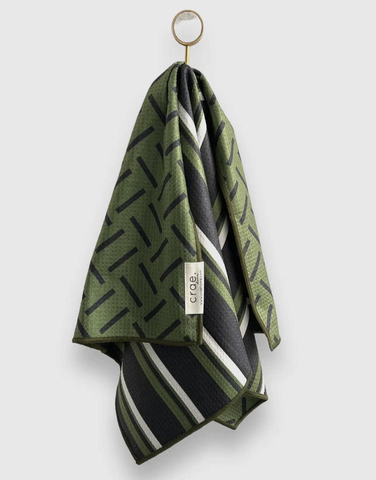 Crae Double-Sided Hand Towel: Green/Black