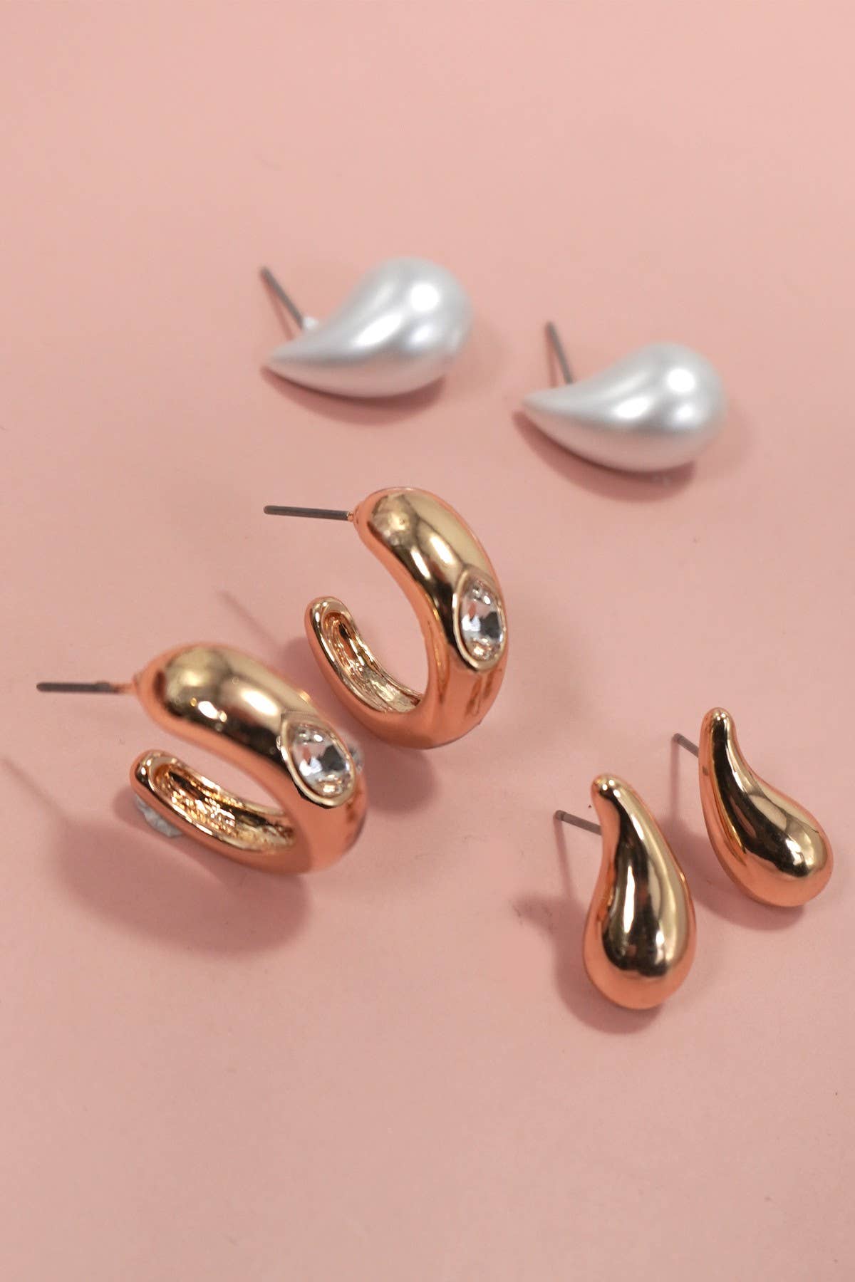 BUBBLE HUGGIE HOOP TEARDROP PEARL GOLD EARRINGS